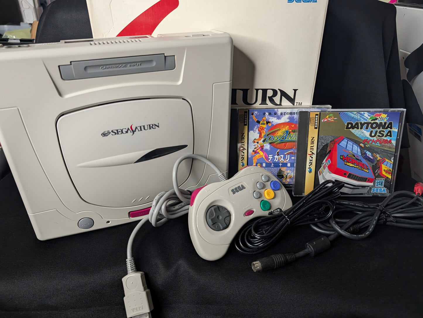 Saturn Console (HST-3220)