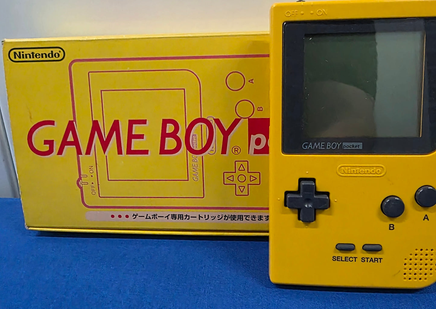 Game Boy Pocket - Yellow