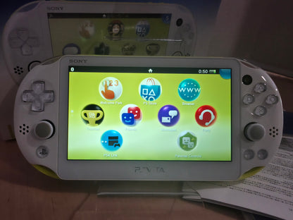 Lime Green/White PSVita