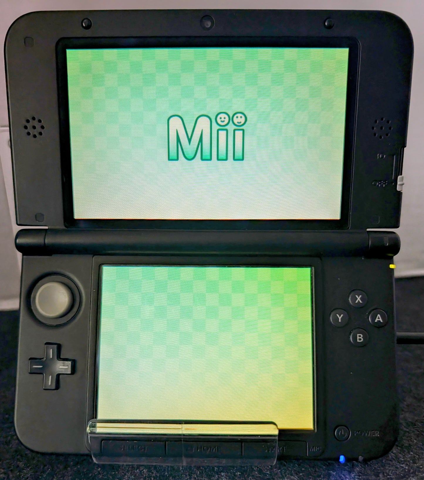 Silver x Black 3DS LL
