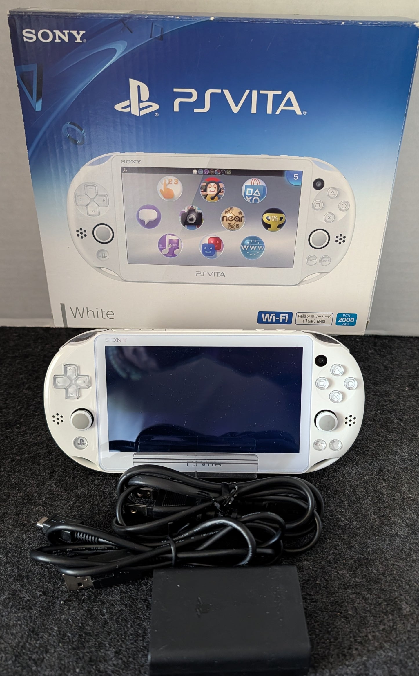 White PSVita