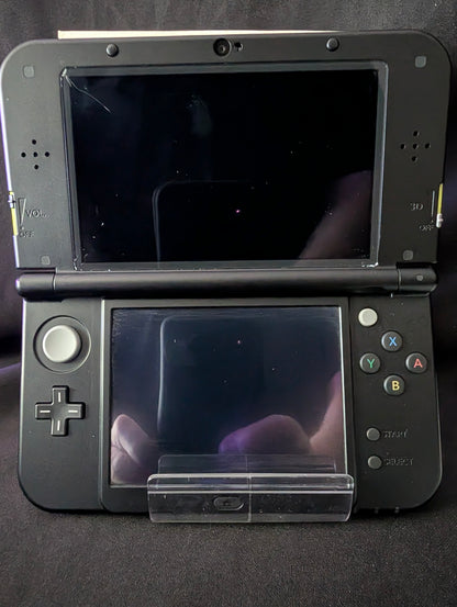 New Nintendo 3DS LL - Lime × Black Edition