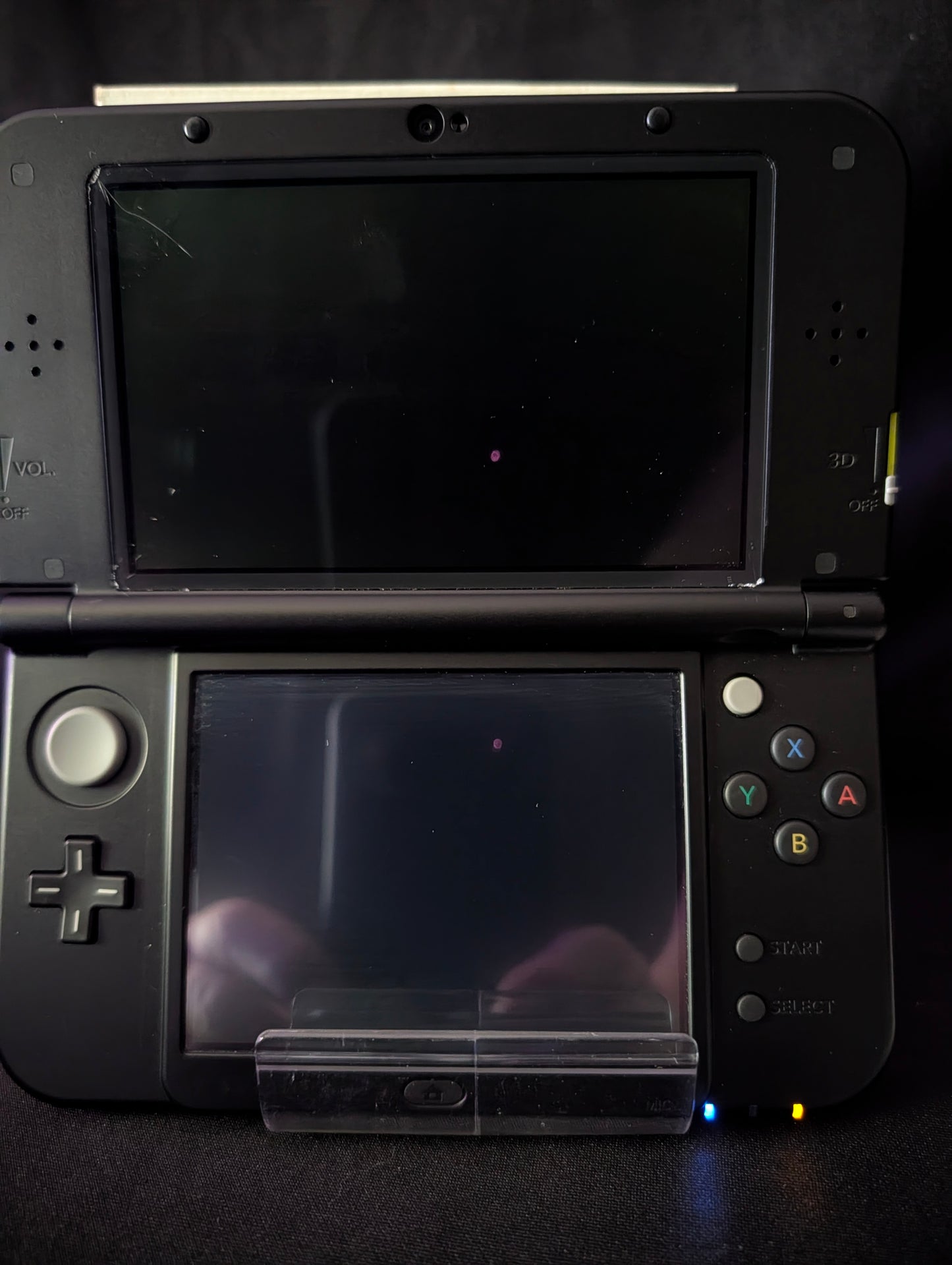 New Nintendo 3DS LL - Lime × Black Edition